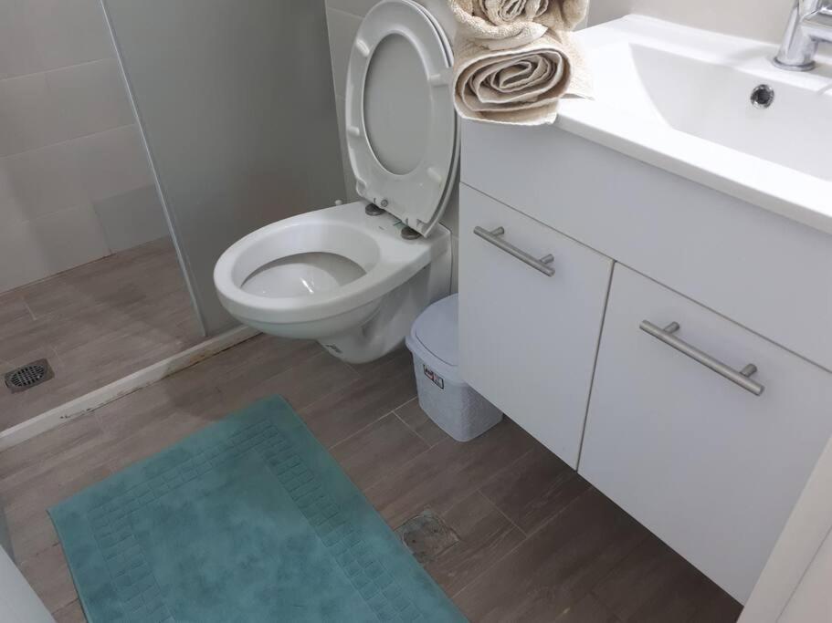 Oded Inviting Housing Apartment Baitulmaqdis Luaran gambar